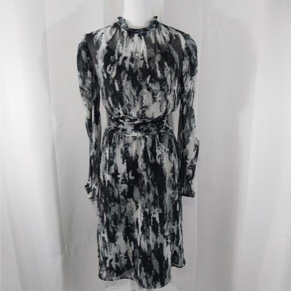 NWOT! VERA WANG/SIMPLY VERA! STORMY BLACK, GRAY CHIFFON RUCHED WAIST DRESS! SZ S - Picture 2 of 9